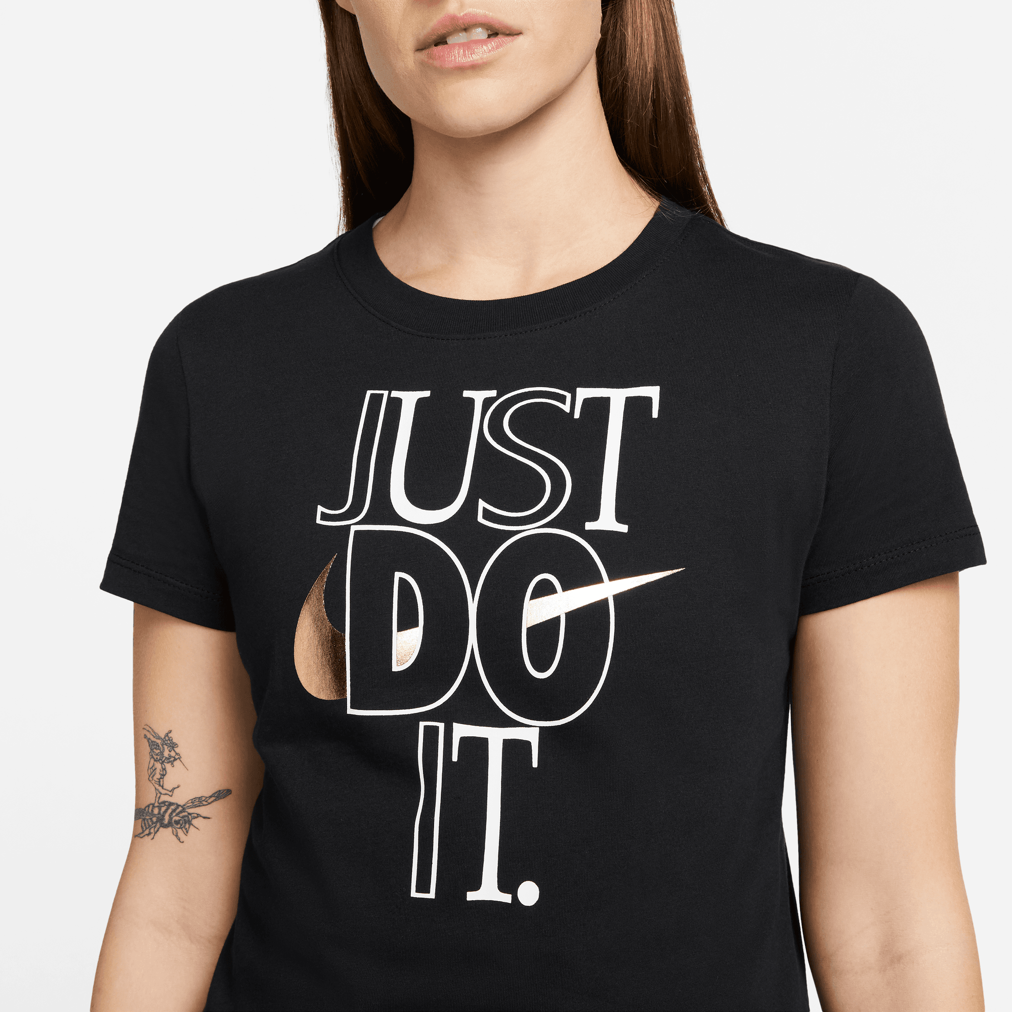 img Polera Nike Con Cuello Redondo