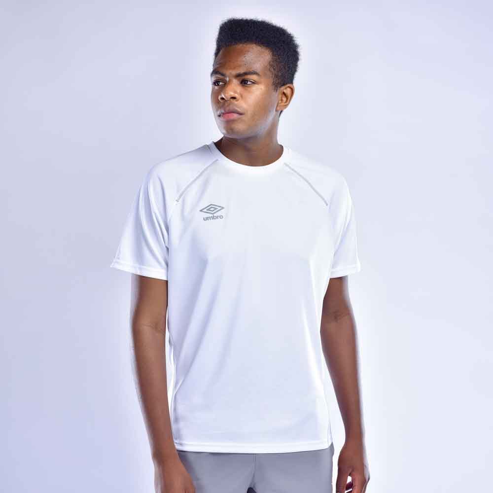 img Polera Umbro Color Blanco