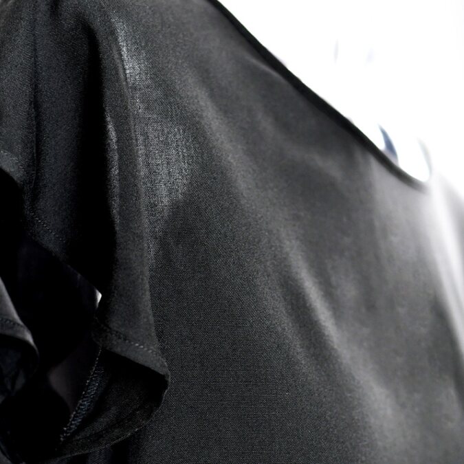 img Blusa Armani Exchange en Color Arcilla