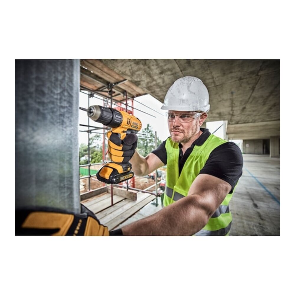 img Kit de Taladro Percutor-Atornillador Inalámbrico Dewalt de 1/2" 13mm 20V MAX* XR* DCD776C2
