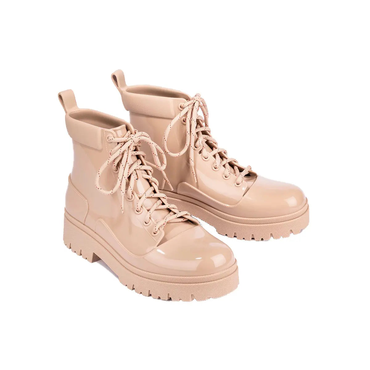 img Bota track Style