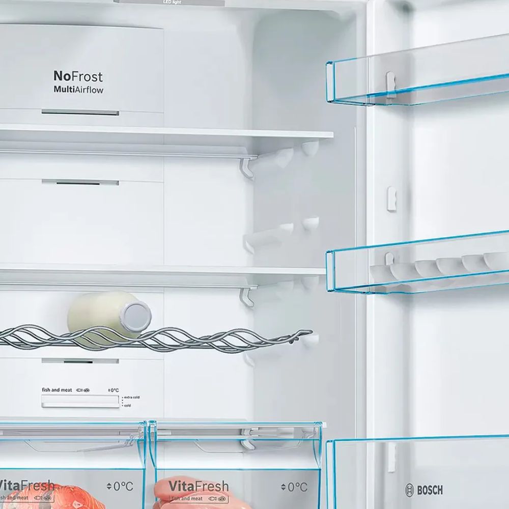 img Refrigerador Bosch Combi No Frost Electrónico 1.86 x 0.60 x 0.66 con 357 Litros
