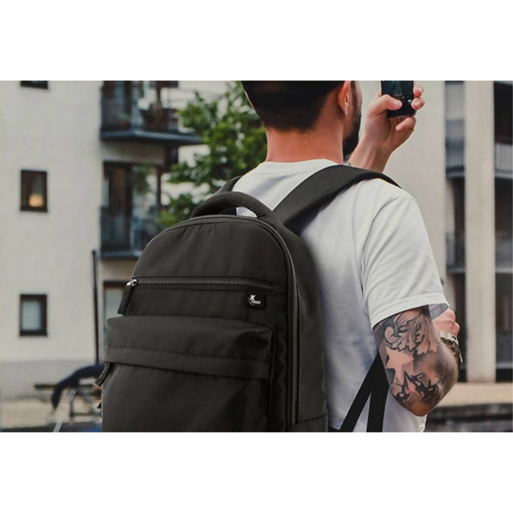 img Mochila Xtech para Laptop hasta 15.6" Soporta 10Kg color Negro XTB-213