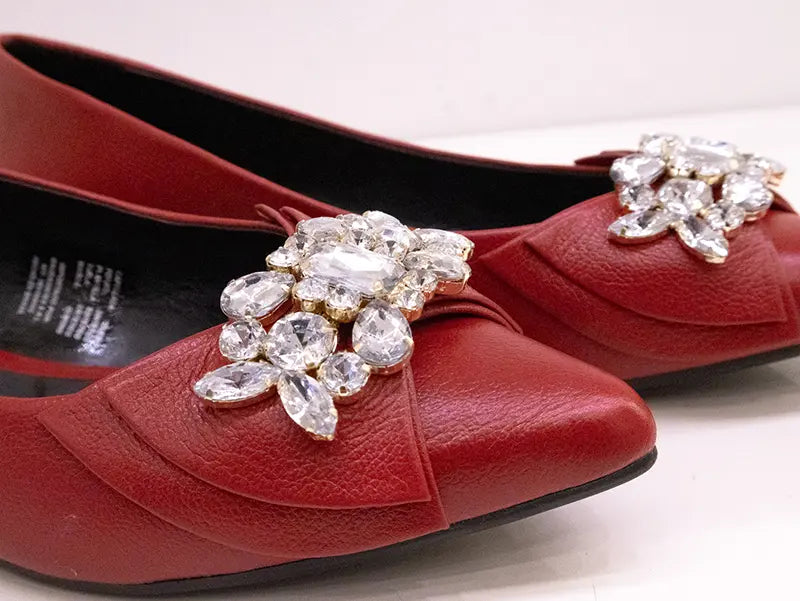 img Sapatilha Bico Fino Leather
