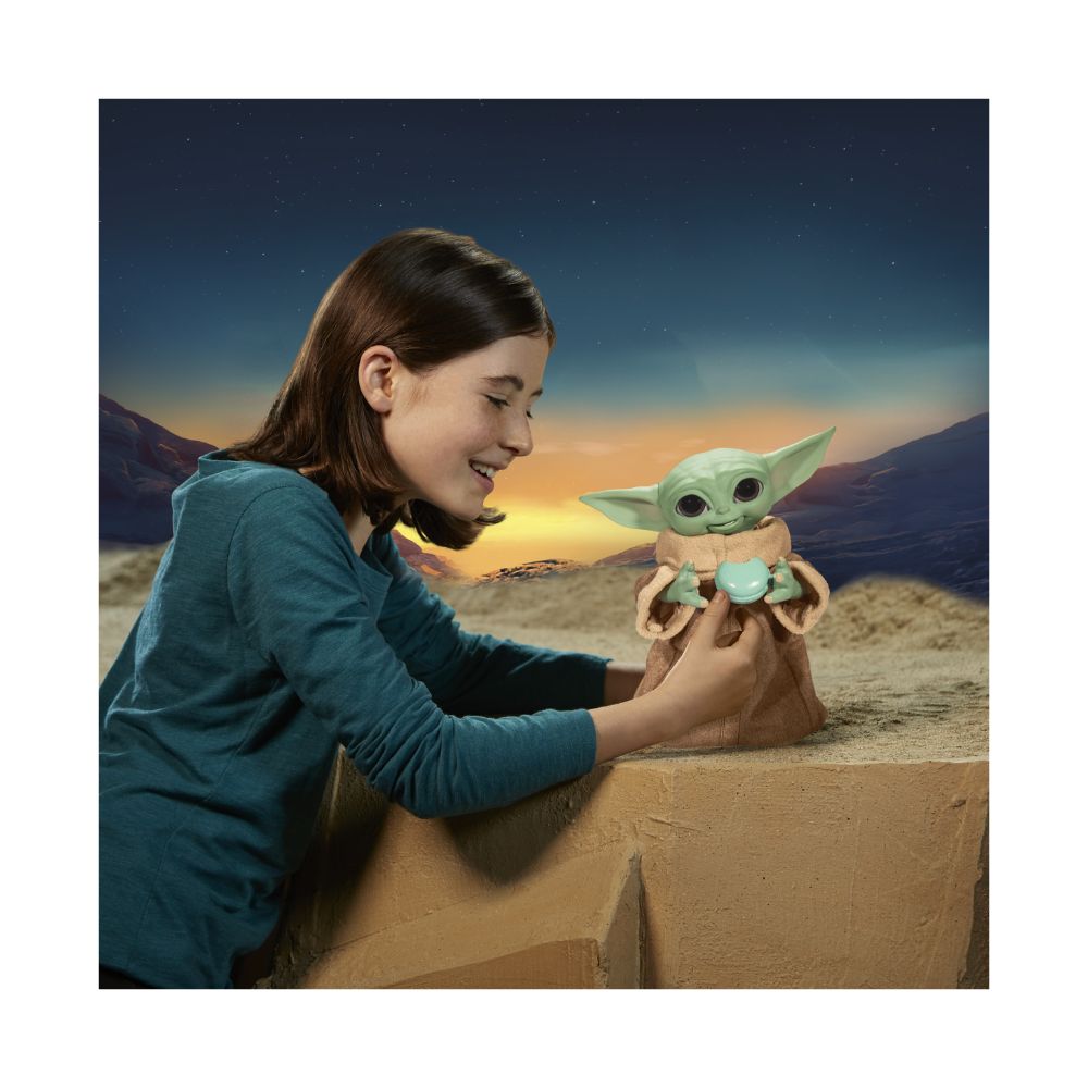 img Galactic Snackin’ Grogu Star War Hasbro