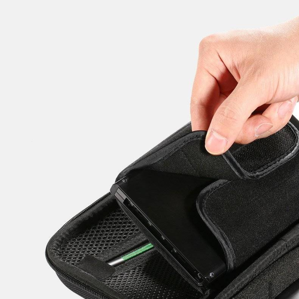 img Estuche Ugreen para Nintendo Switch Tamaño S con Material Rigido que permite Almacenar Accesorios 50275