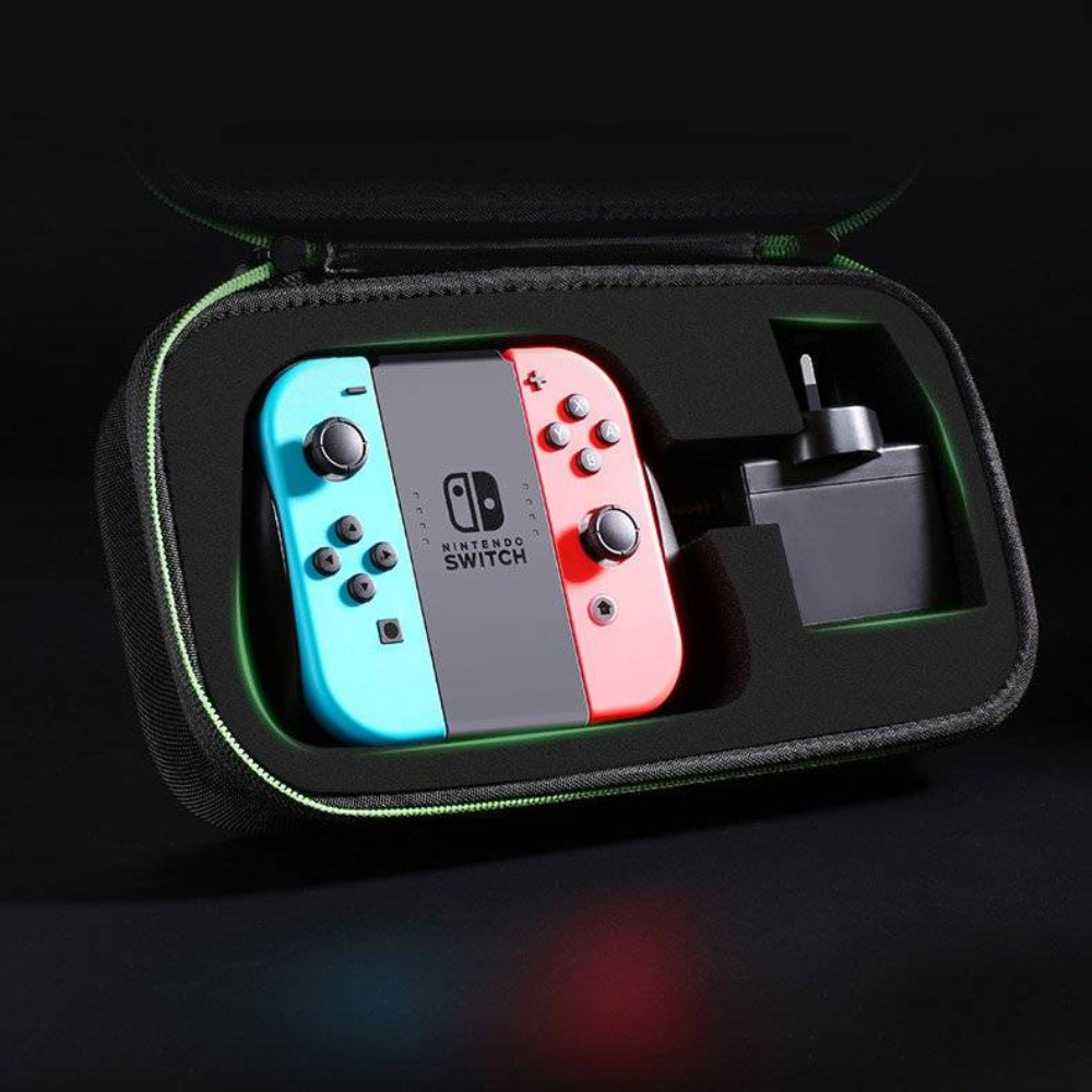 img Estuche Ugreen para Nintendo Switch Tamaño S con Material Rigido que permite Almacenar Accesorios 50275