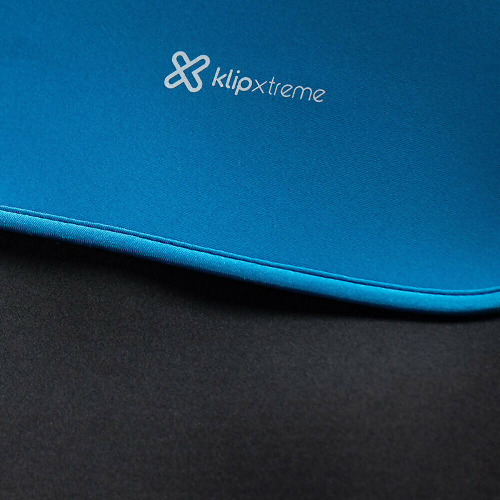 img Funda para Laptop Klip-Xtreme hasta 15.6" de Neopreno, Impermeable Reversible KNS-415BL