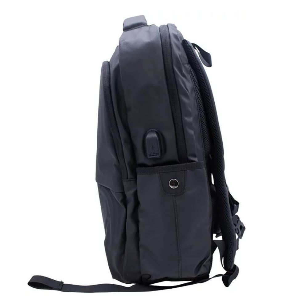 img Mochila Gamer Gamenote para Laptop hasta 15.6” color Negro GN-BACKPACK