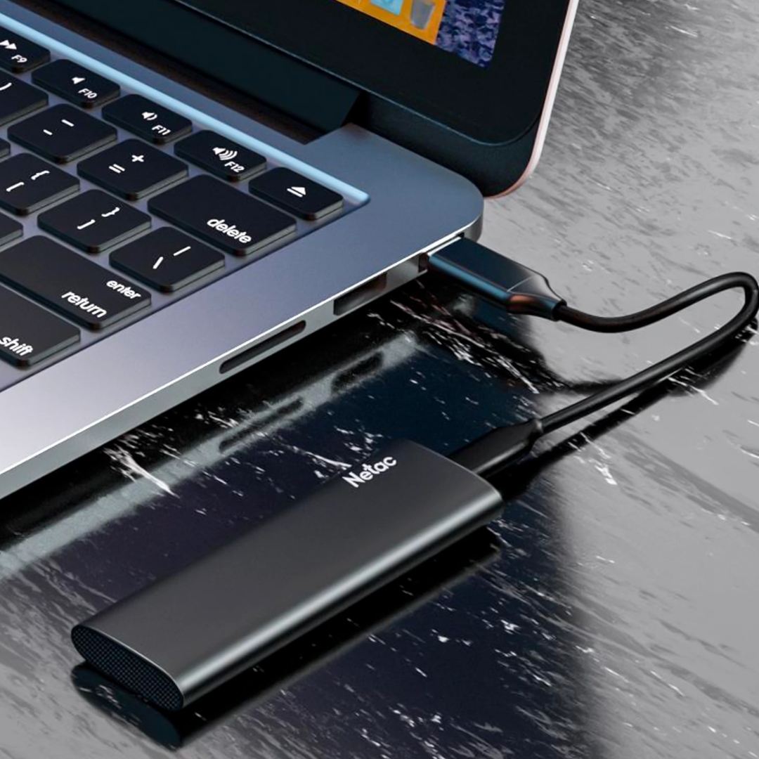 img Disco Duro Netac 1TB SSD Portatil USB-C 3.2 Gen2 R/W hasta 550/480 MBps NT01ZSLIM-001T-32BK
